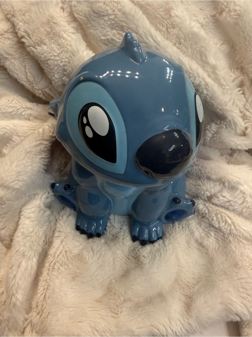 Scentsy Blue Ceramic Stitch Figurine Night Light